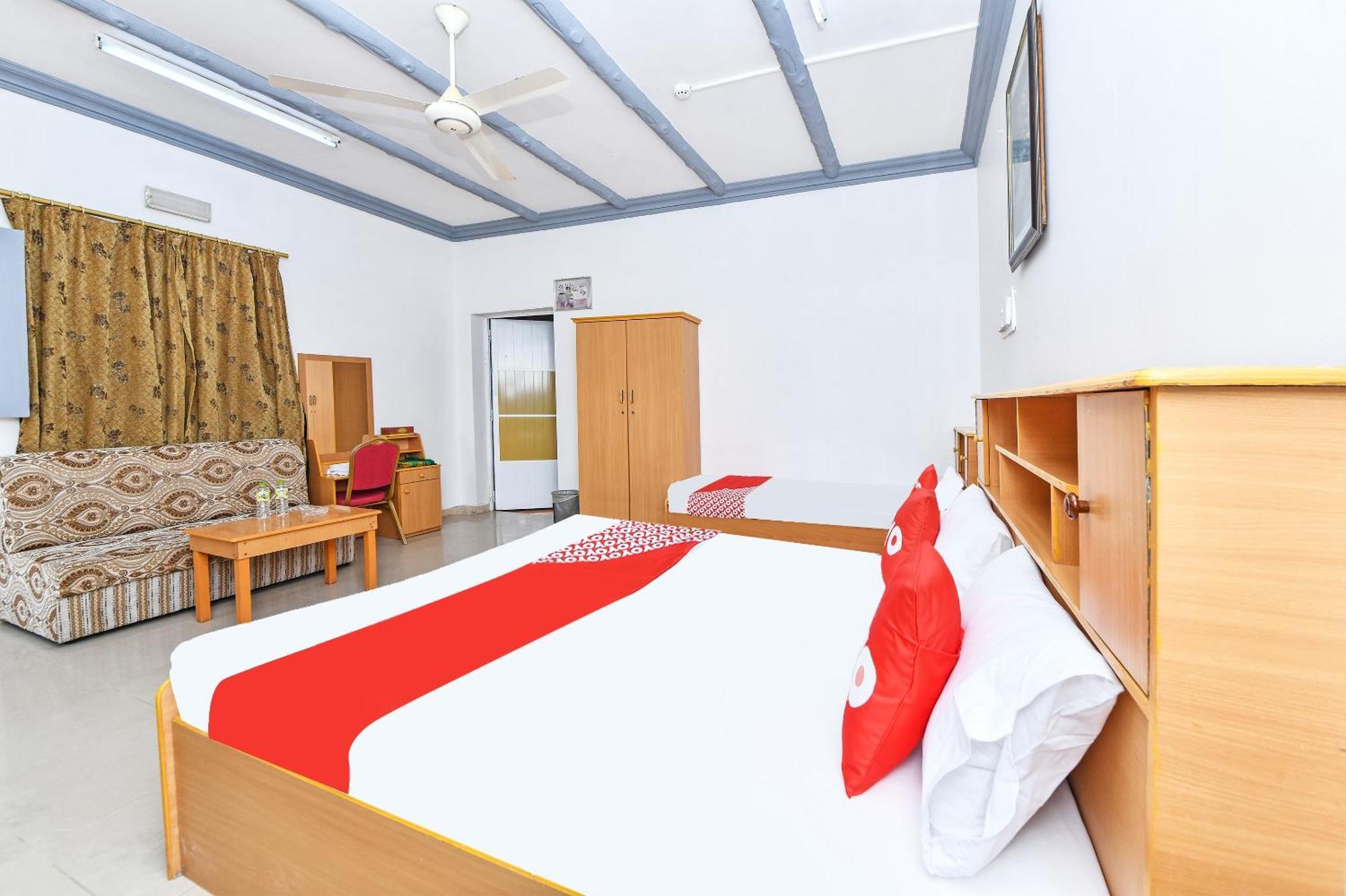 Oyo 138 Gulf Sand Motel Barka Exterior photo
